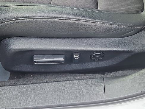 Certified 2022 Honda Accord Sport image 18