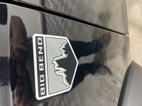 Used 2024 Ford Bronco Big Bend AWD/4WD image 5