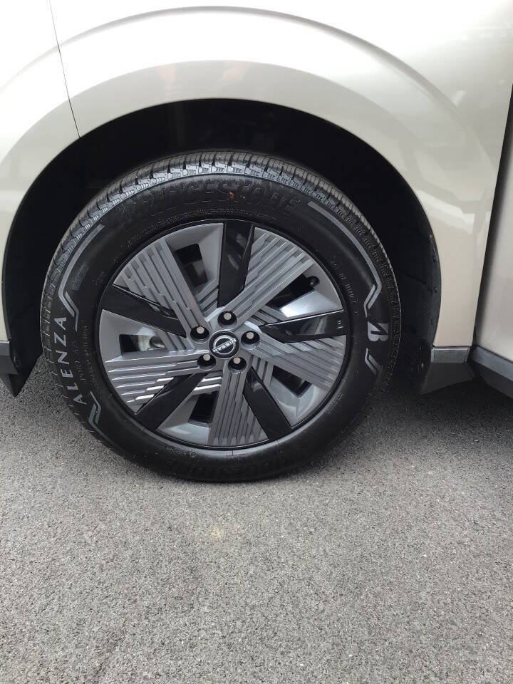 Used 2025 Nissan Murano SL AWD/4WD image 10