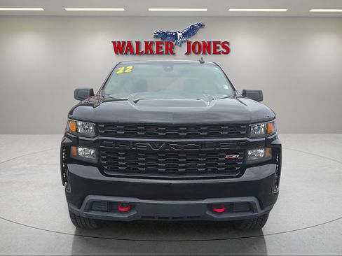 Used 2022 Chevrolet Silverado 1500 Custom Trail Boss w/ Safety Confidence Package AWD/4WD image 2