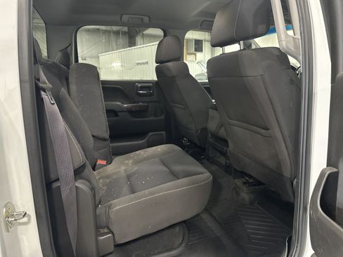 Used 2017 GMC Sierra 2500 SLE w/ HD SLE Preferred Plus Package AWD/4WD image 13