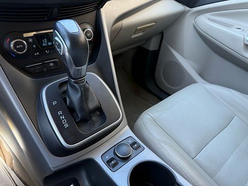 Used 2014 Ford Escape SE w/ Equipment Group 201A FWD image 22