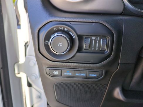 Used 2021 Jeep Wrangler Unlimited Rubicon 4xe w/ Cold Weather Group image 16