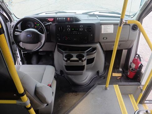 Used 2017 Ford E-450 and Econoline 450 Super Duty w/ Shuttle Bus Prep Package RWD image 12