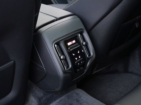 New 2026 Aston Martin DBX S image 24