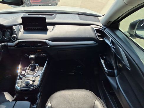 Used 2020 MAZDA CX-9 Touring FWD image 29