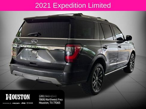 Used 2021 Ford Expedition Limited RWD image 2