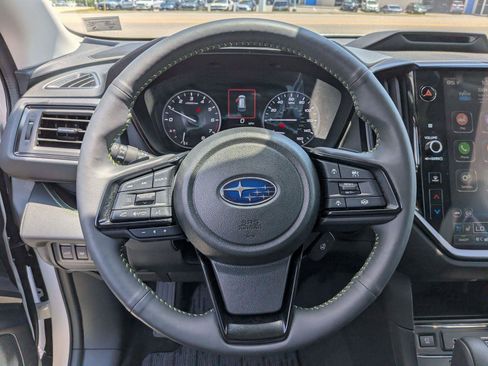 Certified 2025 Subaru Ascent Bronze Edition AWD/4WD image 17