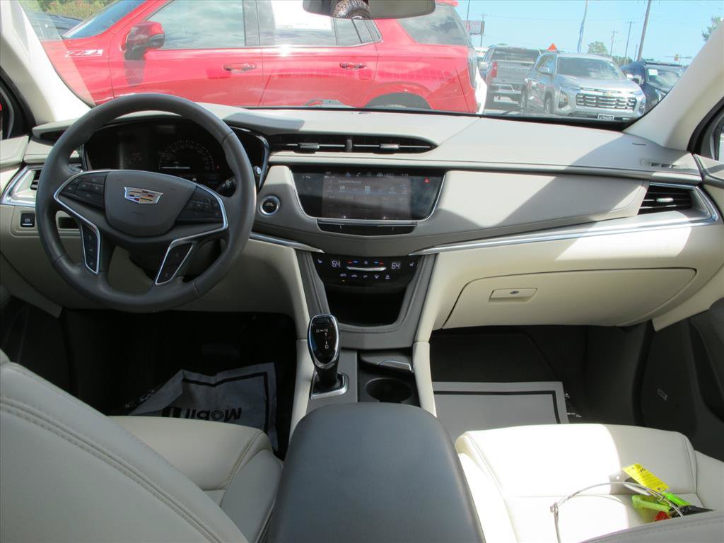 Used 2019 Cadillac XT5 Luxury FWD image 22