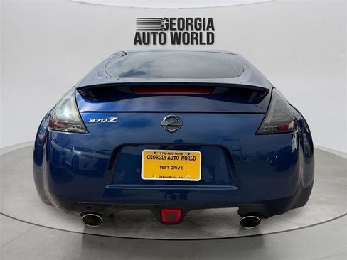 Used 2020 Nissan 370Z Coupe image 10