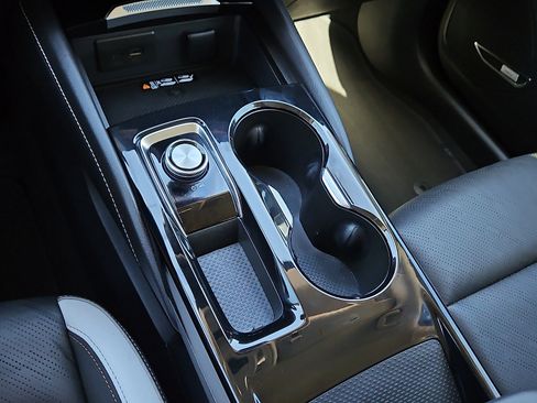 Used 2025 Buick Envision Sport Touring image 15