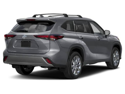 New 2026 Toyota Highlander Limited AWD/4WD image 2