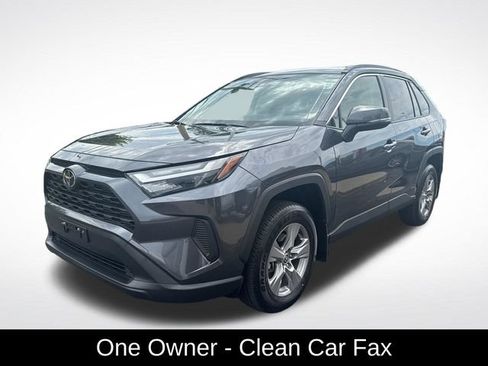 Used 2025 Toyota RAV4 XLE w/ Weather Package AWD/4WD image 8