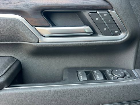 New 2026 GMC Sierra 2500 SLT image 8