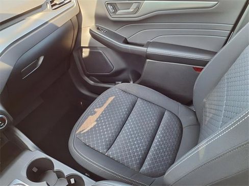 Used 2025 Ford Escape Active w/ Cold Weather Package image 13