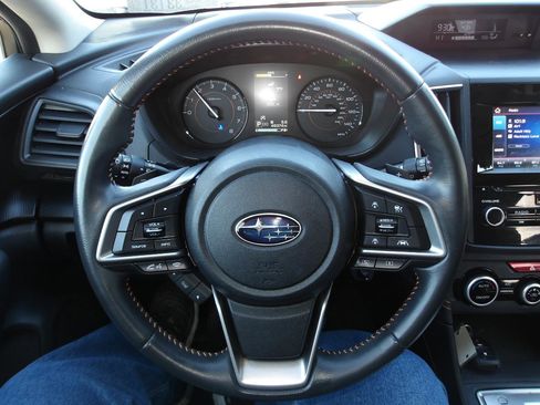 Used 2020 Subaru Crosstrek 2.0i Premium w/ Moonroof Package 2 AWD/4WD image 15