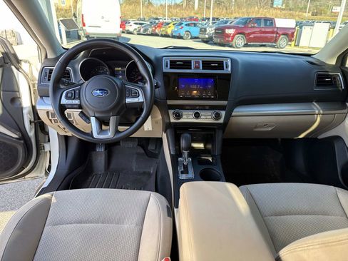 Used 2017 Subaru Outback 2.5i image 17