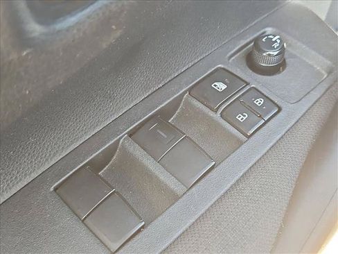Used 2024 Toyota Corolla LE FWD image 11