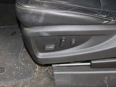 Used 2017 Chevrolet Tahoe LT image 32