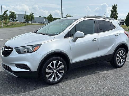 Used 2022 Buick Encore Preferred w/ Safety Package AWD/4WD image 13