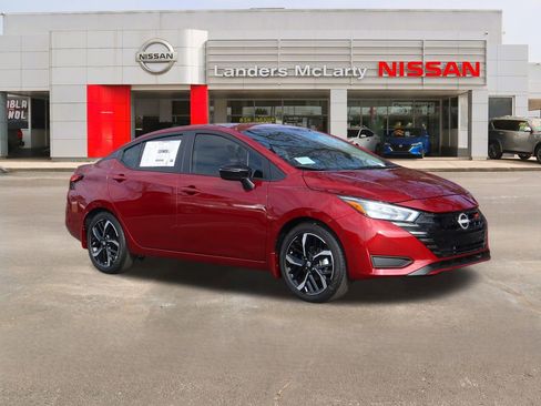 New 2025 Nissan Versa SR w/ Trunk Package image 1