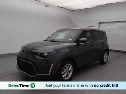 Used 2025 Kia Soul LX w/ LX Technology Package