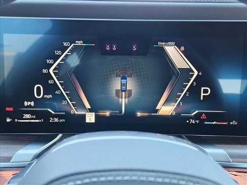 New 2025 BMW 760i xDrive image 10