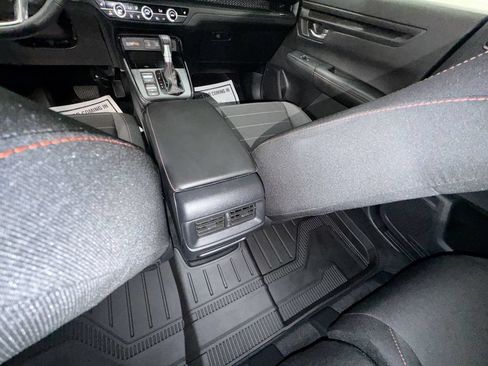Used 2026 Honda CR-V Sport image 21