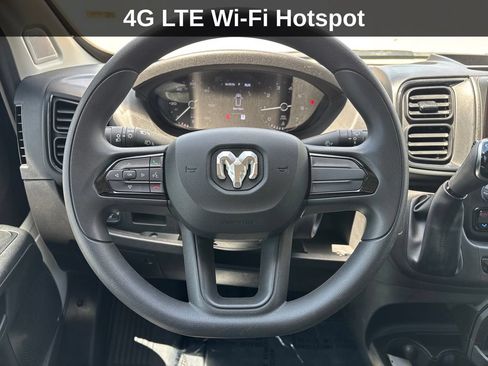 Used 2025 RAM ProMaster 2500 FWD image 19