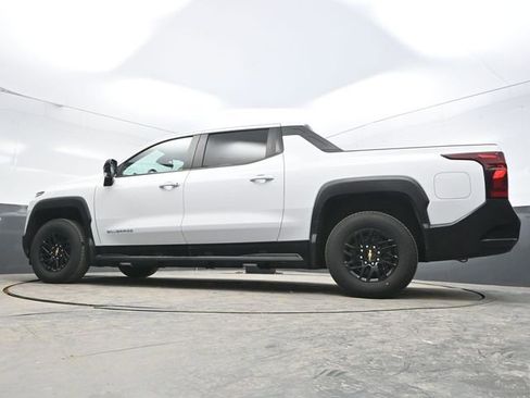 Used 2024 Chevrolet Silverado EV W/T image 38
