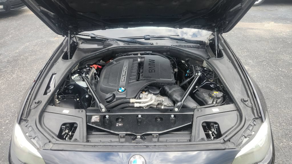 Used 2016 BMW 535i Sedan RWD image 23