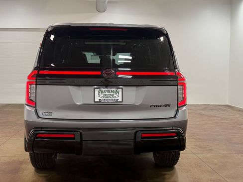 Used 2026 Nissan Armada PRO-4X AWD/4WD image 25