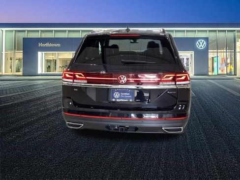 Used 2025 Volkswagen Atlas SE AWD/4WD image 27