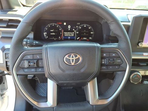 New 2026 Toyota Tacoma TRD Off-Road AWD/4WD image 13