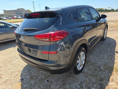 Used 2020 Hyundai Tucson SE w/ Cargo Package FWD image 6