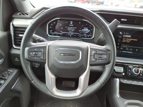 Used 2024 GMC Sierra 3500 Denali AWD/4WD image 23