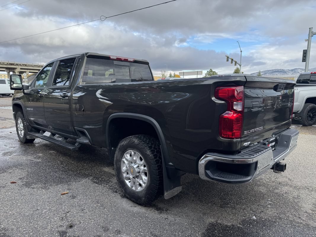 Used 2022 Chevrolet Silverado 3500 LT w/ All Star Edition AWD/4WD image 25