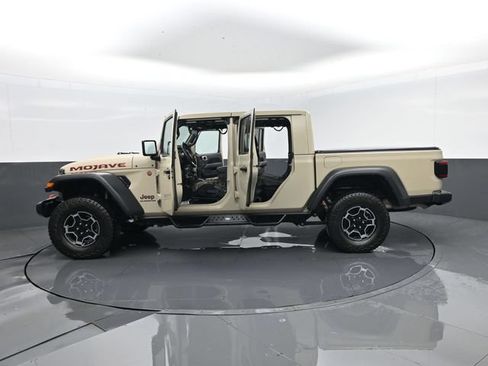 Used 2022 Jeep Gladiator Mojave w/ LED Lighting Group AWD/4WD image 29