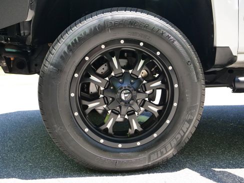 Used 2019 Chevrolet Silverado 3500 High Country w/ Duramax Plus Package AWD/4WD image 7