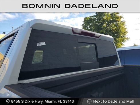 Used 2026 Chevrolet Silverado 1500 LT Trail Boss w/ LT Trail Boss Premium Package image 8