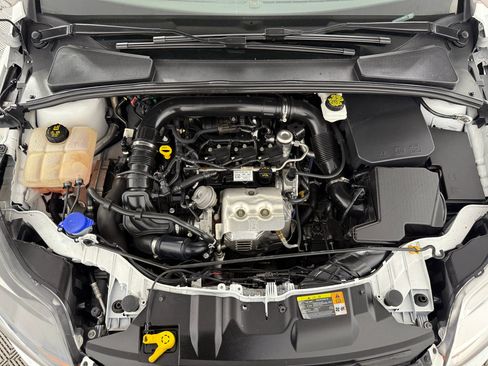 Used 2018 Ford Focus SE image 24