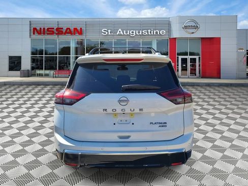 New 2026 Nissan Rogue Platinum AWD/4WD image 3