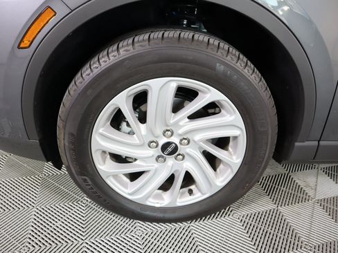 New 2025 Lincoln Corsair AWD image 19