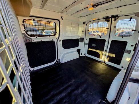Used 2021 Nissan NV200 SV w/ Sliding Door Glass Package image 18