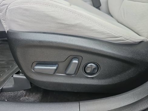 Used 2020 Hyundai Tucson Value FWD image 30