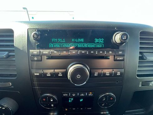 Used 2014 Chevrolet Silverado 2500 LT w/ Z71 Appearance Package image 22