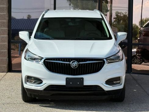 Used 2018 Buick Enclave Essence FWD image 19