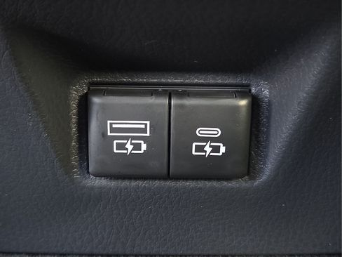 New 2026 Toyota Camry SE FWD image 15