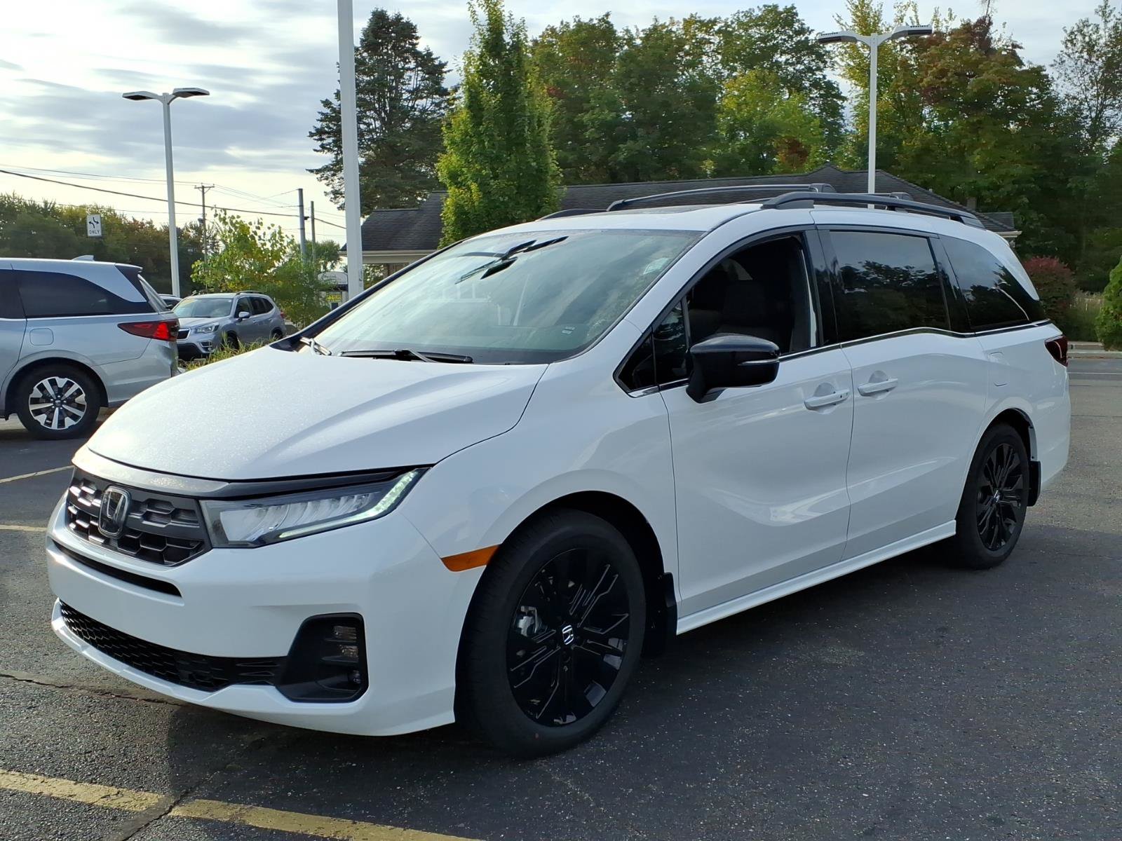 New 2027 Honda Odyssey Sport-L image 3