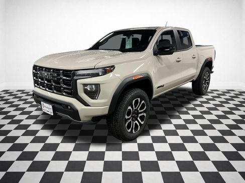 New 2026 GMC Canyon AT4 w/ AT4 Premium Package AWD/4WD image 4